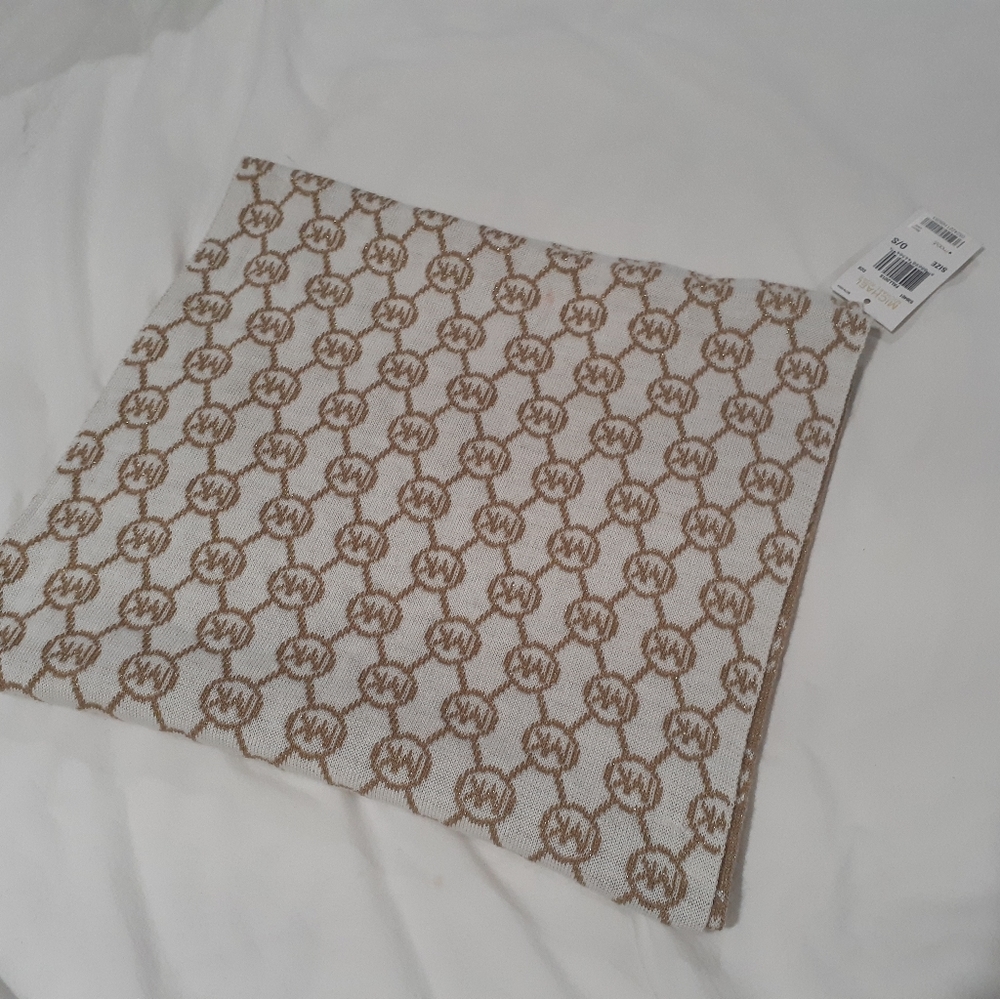 Michael Kors scarf